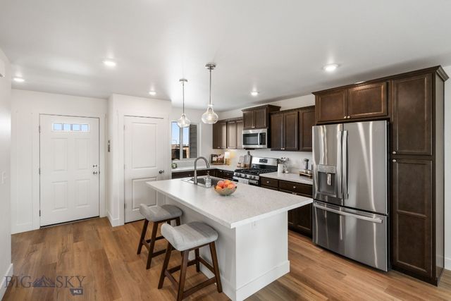 703 Spaniel Lane, Belgrade, MT 59714