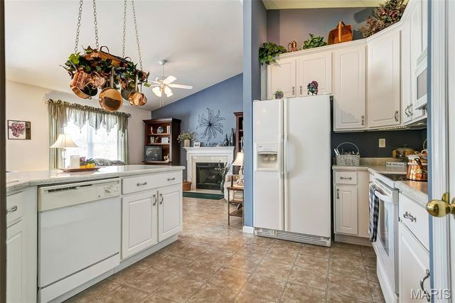 1903 Bonnie Brook Lane, Wentzville, MO 63385