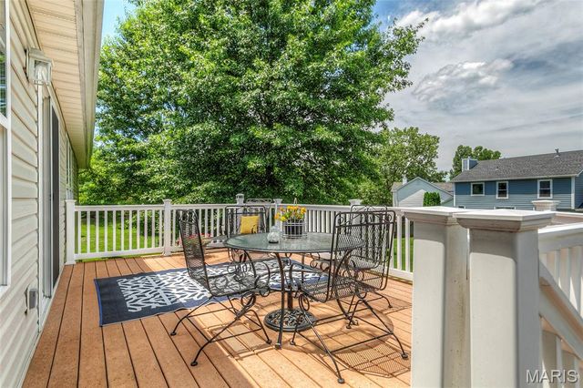 1903 Bonnie Brook Lane, Wentzville, MO 63385