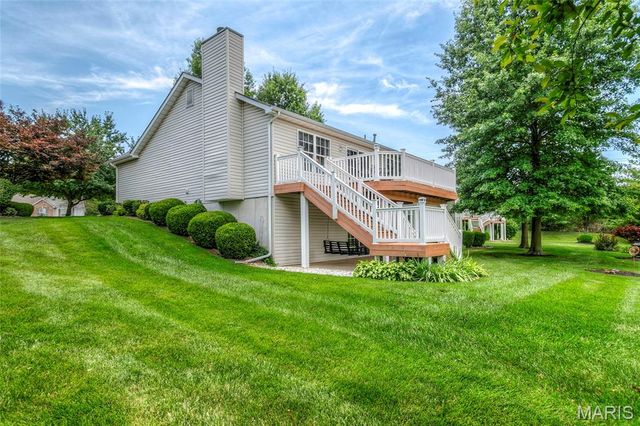 1903 Bonnie Brook Lane, Wentzville, MO 63385