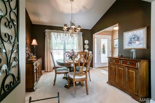 1903 Bonnie Brook Lane, Wentzville, MO 63385