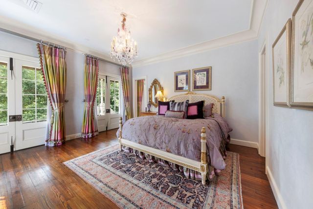 2 Grand Colonial Drive, The Woodlands, TX 77382