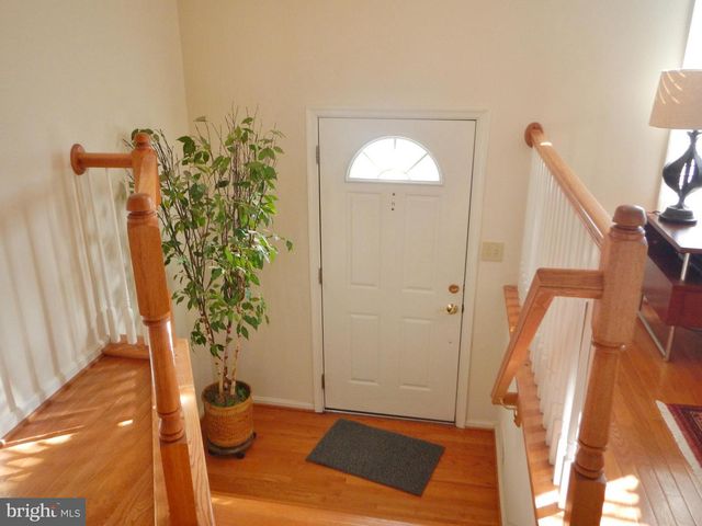 2012 GALLOWS TREE CT, Vienna, VA 22182