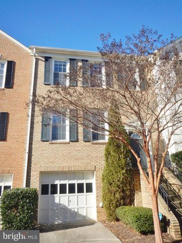 2012 GALLOWS TREE CT, Vienna, VA 22182