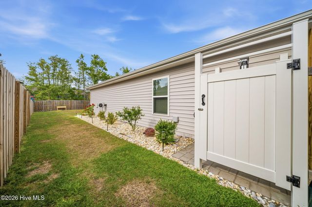 2028 Course Lane, Surf City, NC 28445