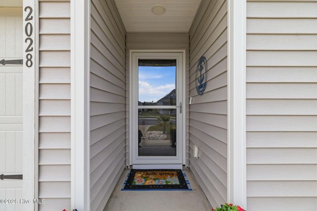2028 Course Lane, Surf City, NC 28445