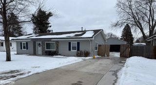 85 Saint James Street, Marysville, MI 48040