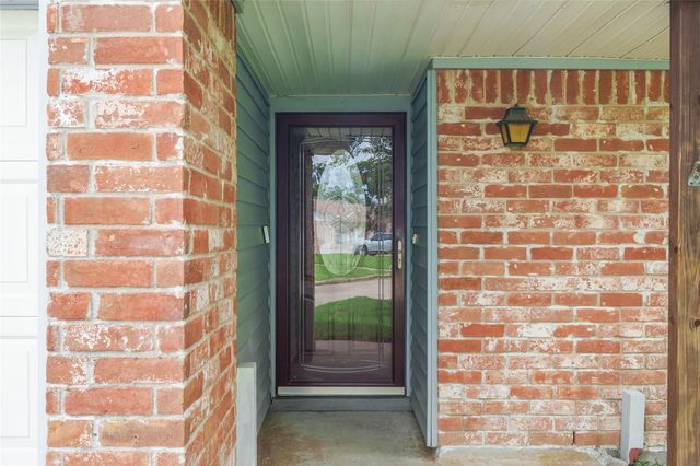 5039 Parkland Street, Pasadena, TX 77504