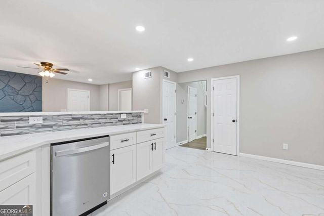 691 Paden Mill Trail, Lawrenceville, GA 30044