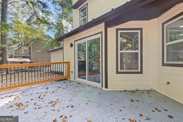 691 Paden Mill Trail, Lawrenceville, GA 30044