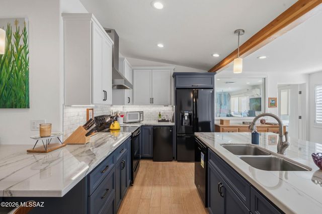 3691 W Arrowwood Place, Tucson, AZ 85741