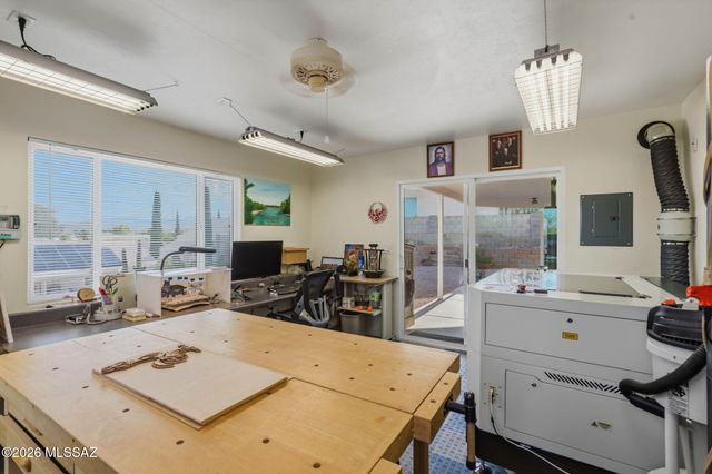 3691 W Arrowwood Place, Tucson, AZ 85741