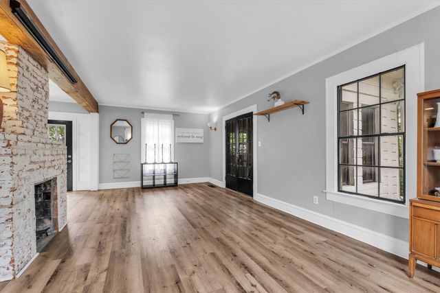 2814 Sanger Avenue, Waco, TX 76707