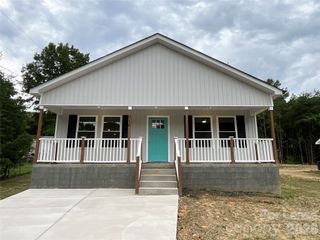 316 Zion Church Road, Clover, SC 29710