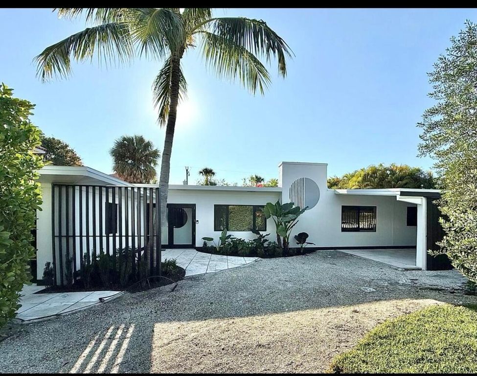 326 Westminster Road, West Palm Beach, FL 33405