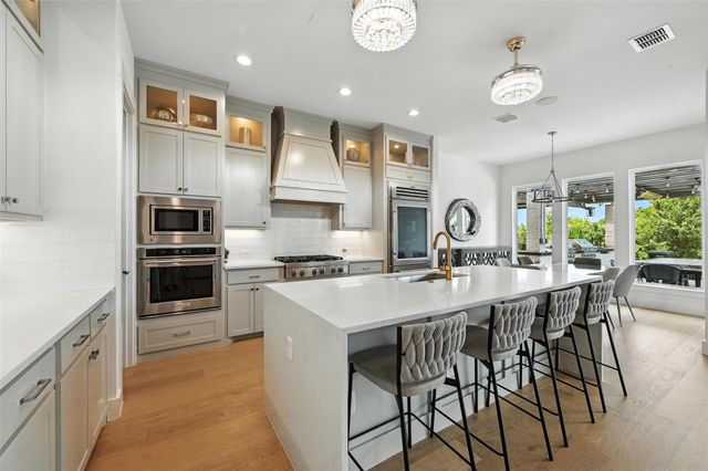 5105 Havana Drive, Mansfield, TX 76063