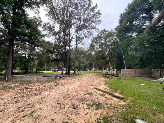 26862 Jennifer Ln, Denham Springs, LA 70726