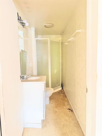 102 W Harrison Street, Converse, IN 46919