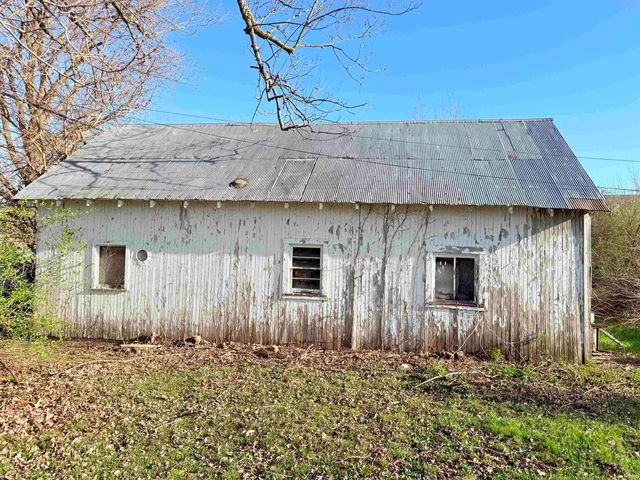 102 W Harrison Street, Converse, IN 46919