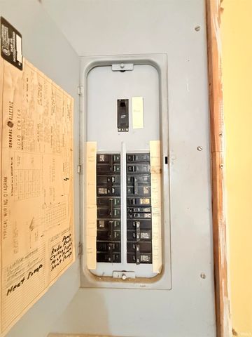 102 W Harrison Street, Converse, IN 46919