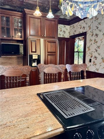 313 E Butler St, Mercer Boro, PA 16137