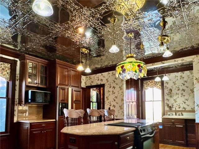 313 E Butler St, Mercer Boro, PA 16137