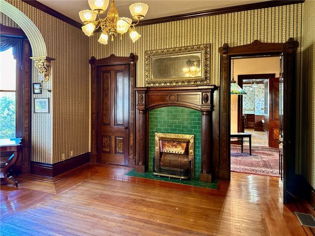 313 E Butler St, Mercer Boro, PA 16137