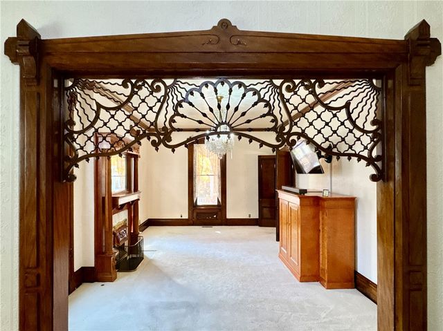 313 E Butler St, Mercer Boro, PA 16137