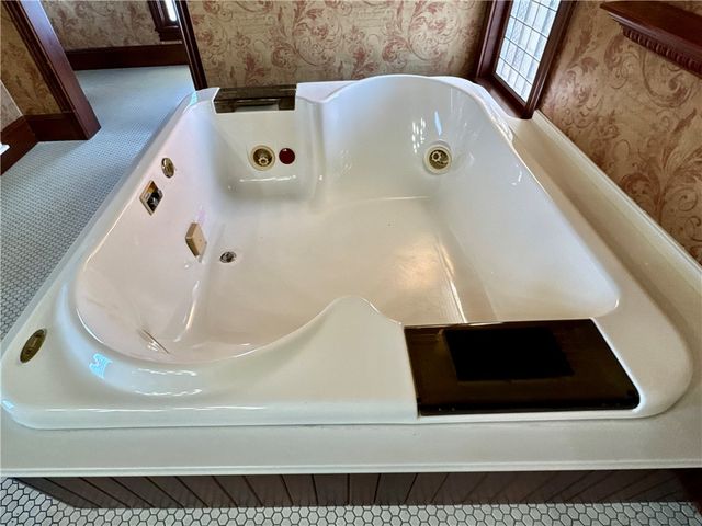 313 E Butler St, Mercer Boro, PA 16137