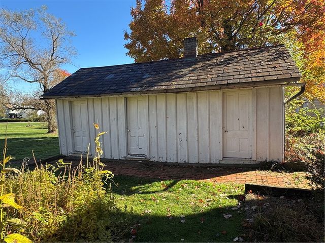 313 E Butler St, Mercer Boro, PA 16137