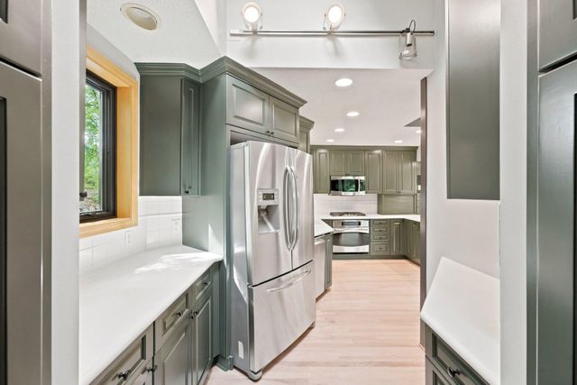3601 Prestige Lane, Minnetonka, MN 55305