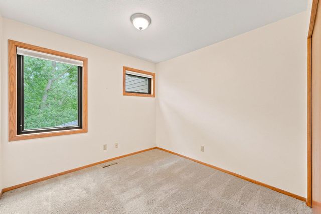 3601 Prestige Lane, Minnetonka, MN 55305