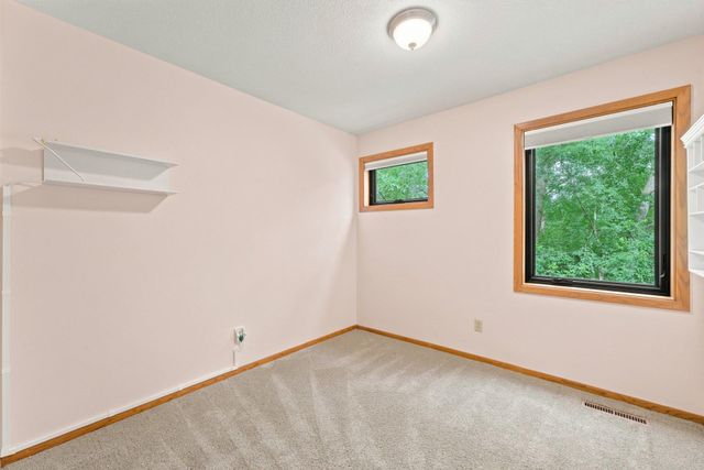 3601 Prestige Lane, Minnetonka, MN 55305