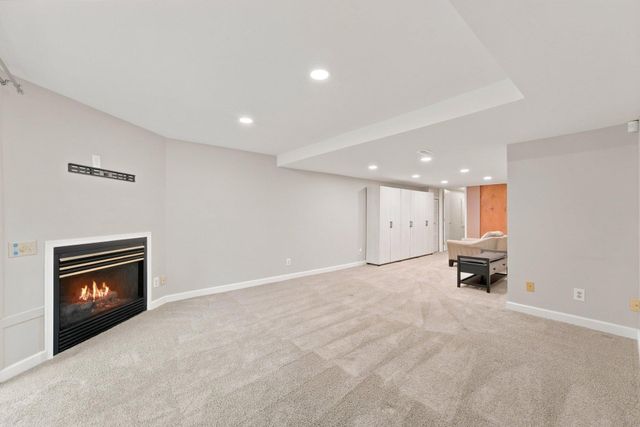 3601 Prestige Lane, Minnetonka, MN 55305