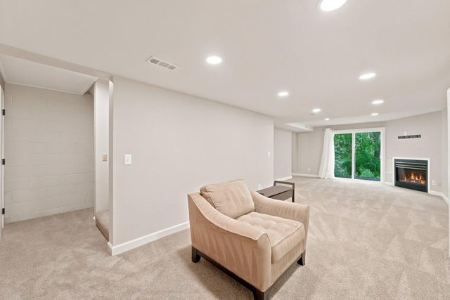 3601 Prestige Lane, Minnetonka, MN 55305