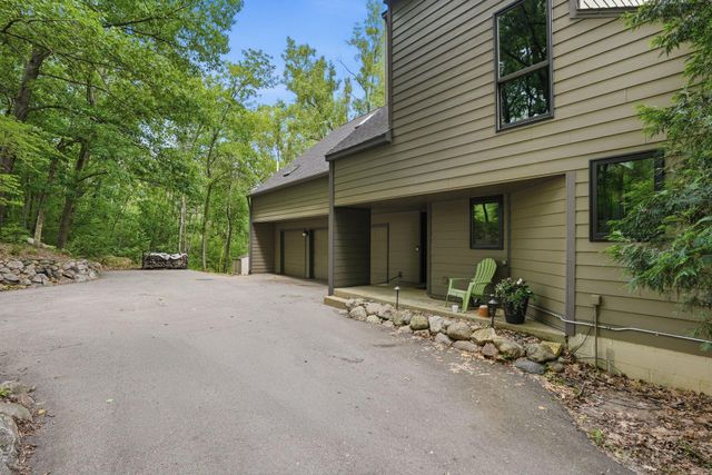 3601 Prestige Lane, Minnetonka, MN 55305