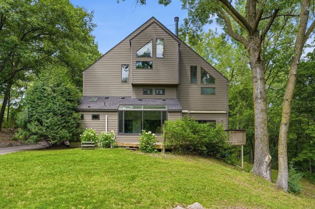 3601 Prestige Lane, Minnetonka, MN 55305