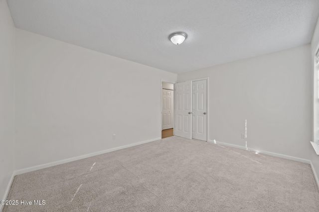 426 Boysenberry Lane, Hubert, NC 28539