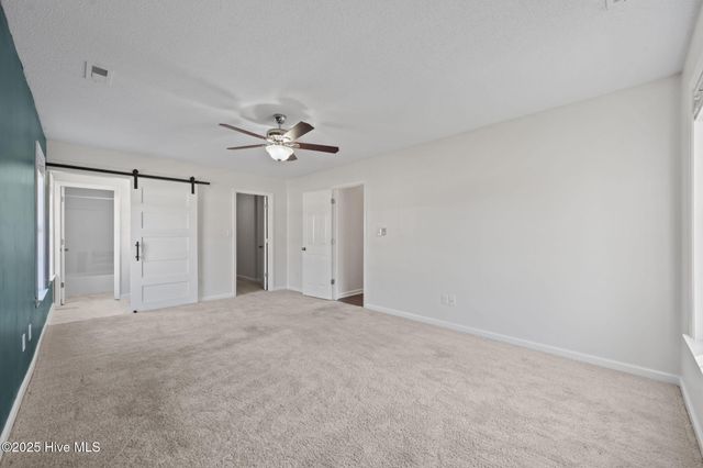 426 Boysenberry Lane, Hubert, NC 28539