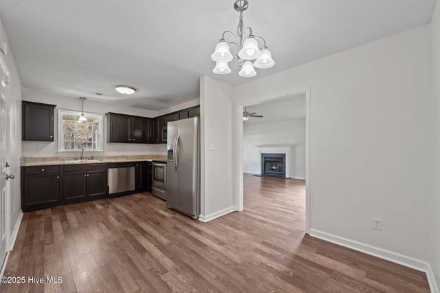 426 Boysenberry Lane, Hubert, NC 28539