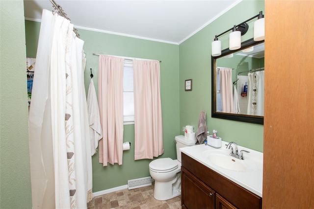 1332 Arizona Avenue, Ames, IA 50014