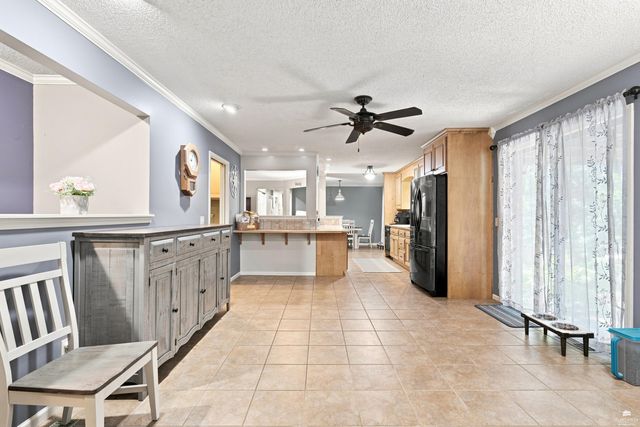 921 DeHoff Dr., Manhattan, KS 66502