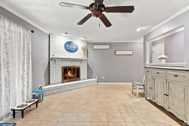 921 DeHoff Dr., Manhattan, KS 66502