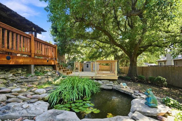 921 DeHoff Dr., Manhattan, KS 66502