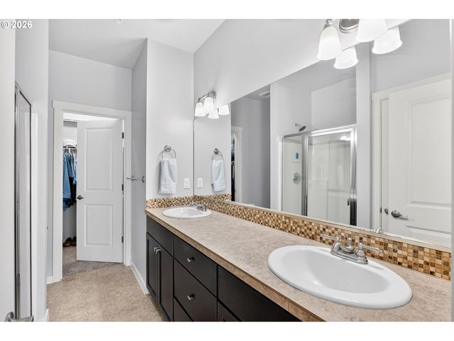 11339 Se FALCO St, Happy Valley, OR 97086