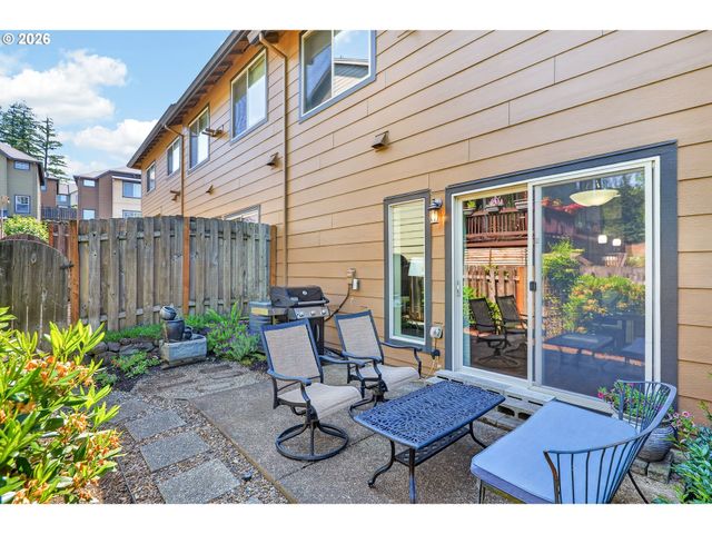 11339 Se FALCO St, Happy Valley, OR 97086