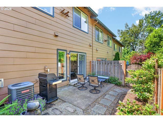 11339 Se FALCO St, Happy Valley, OR 97086