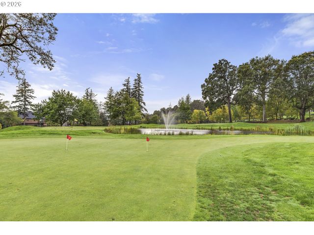 11339 Se FALCO St, Happy Valley, OR 97086