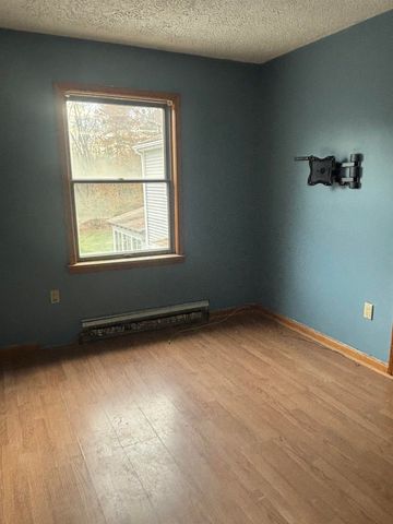 49 Route 107, Brentwood, NH 03833