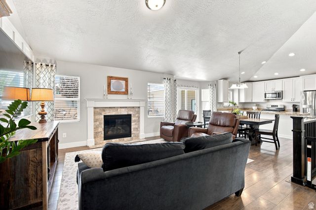 7452 S 5765 W, West Jordan, UT 84081